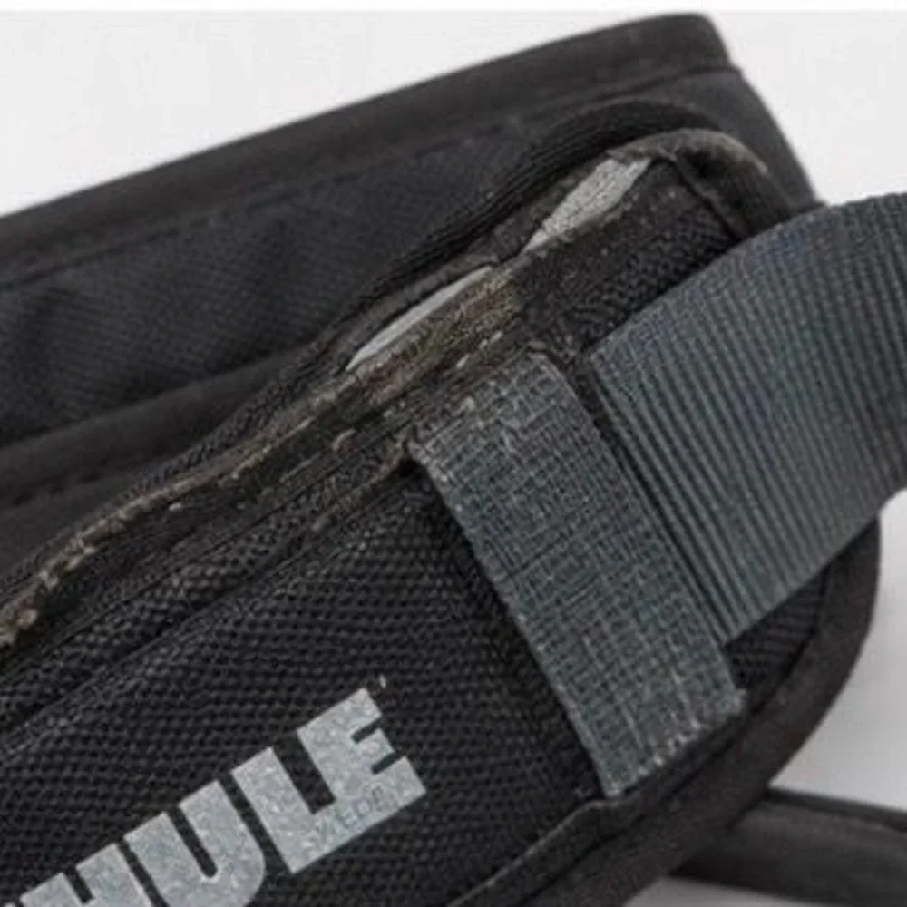 Thule Stravan Deluxe Laptop Bag Attache Messenger Briefcase